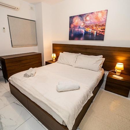 Sea Breeze, Spacious 2-Bedroom Lux Seaside Apartments St. Paul's Bay Exterior foto